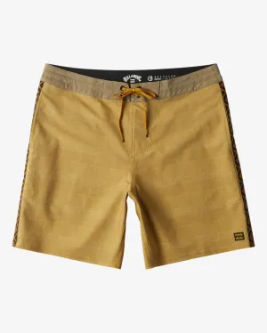 Billabong | D Bah Lo Tide 18" Boardshorts - Mustard