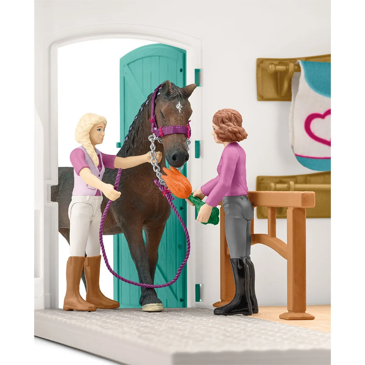 Horse Shop