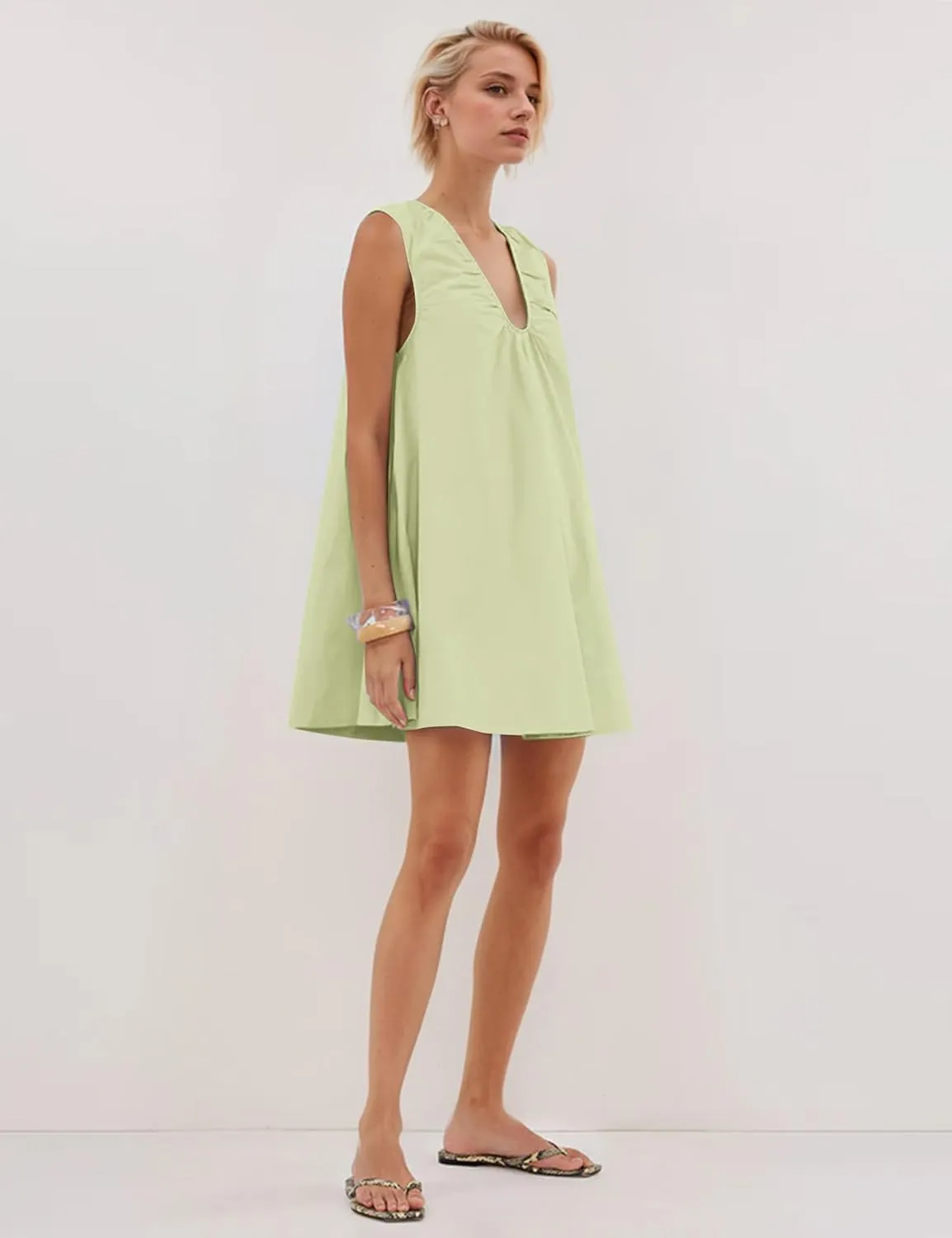 OLAPTA Women Summer Sleeveless Babydoll Mini Tank Dresses Loose Fit Scoop Neck Ruched Short Dress with Pockets Party Clubwear